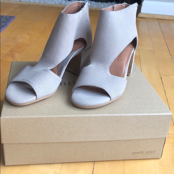 gentle souls Shoes - Gentle Souls Heels